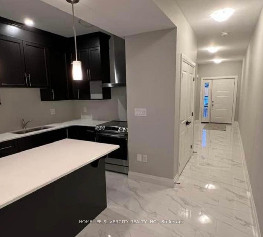 Photo 5 of 311 Chapel Hill Drive, Kitchener — HOMEH