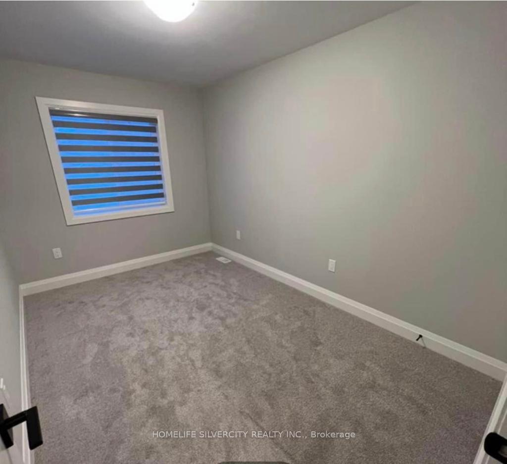 Photo 12 of 311 Chapel Hill Drive, Kitchener — HOMEH