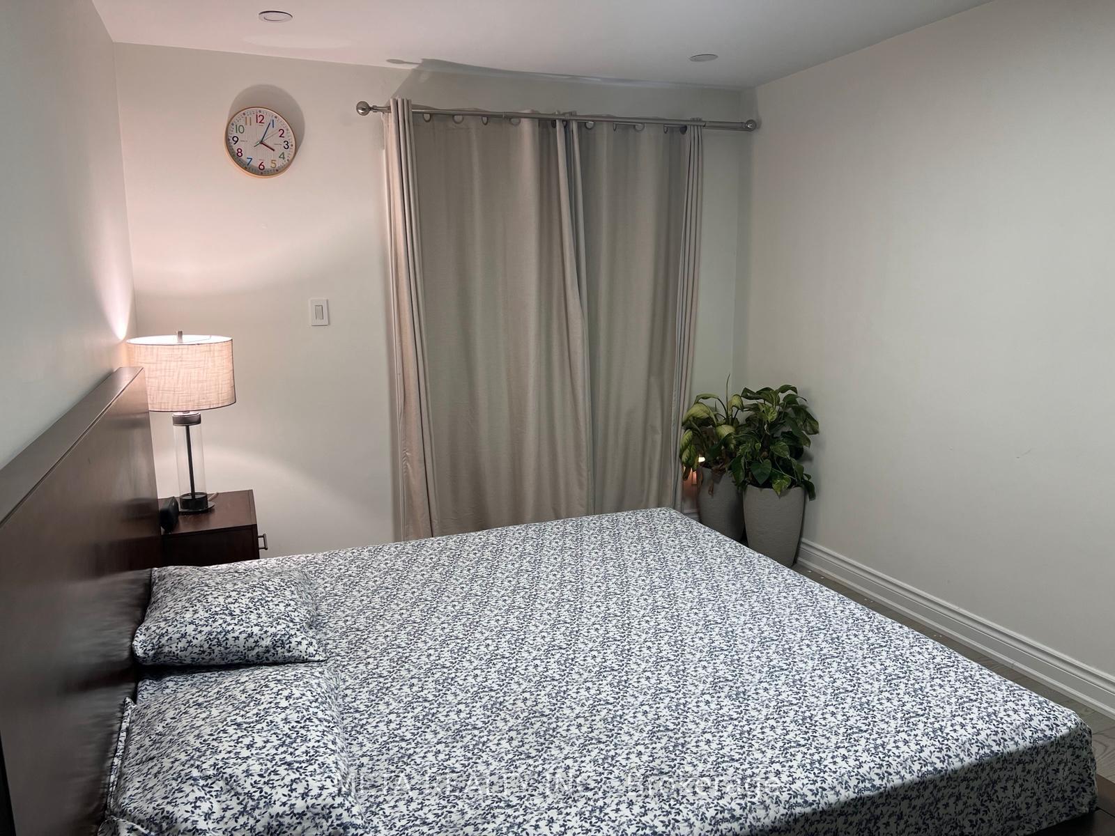 Photo 15 of 202 Reynolds Street, Whitby, Downtown Whitby — HOMEH