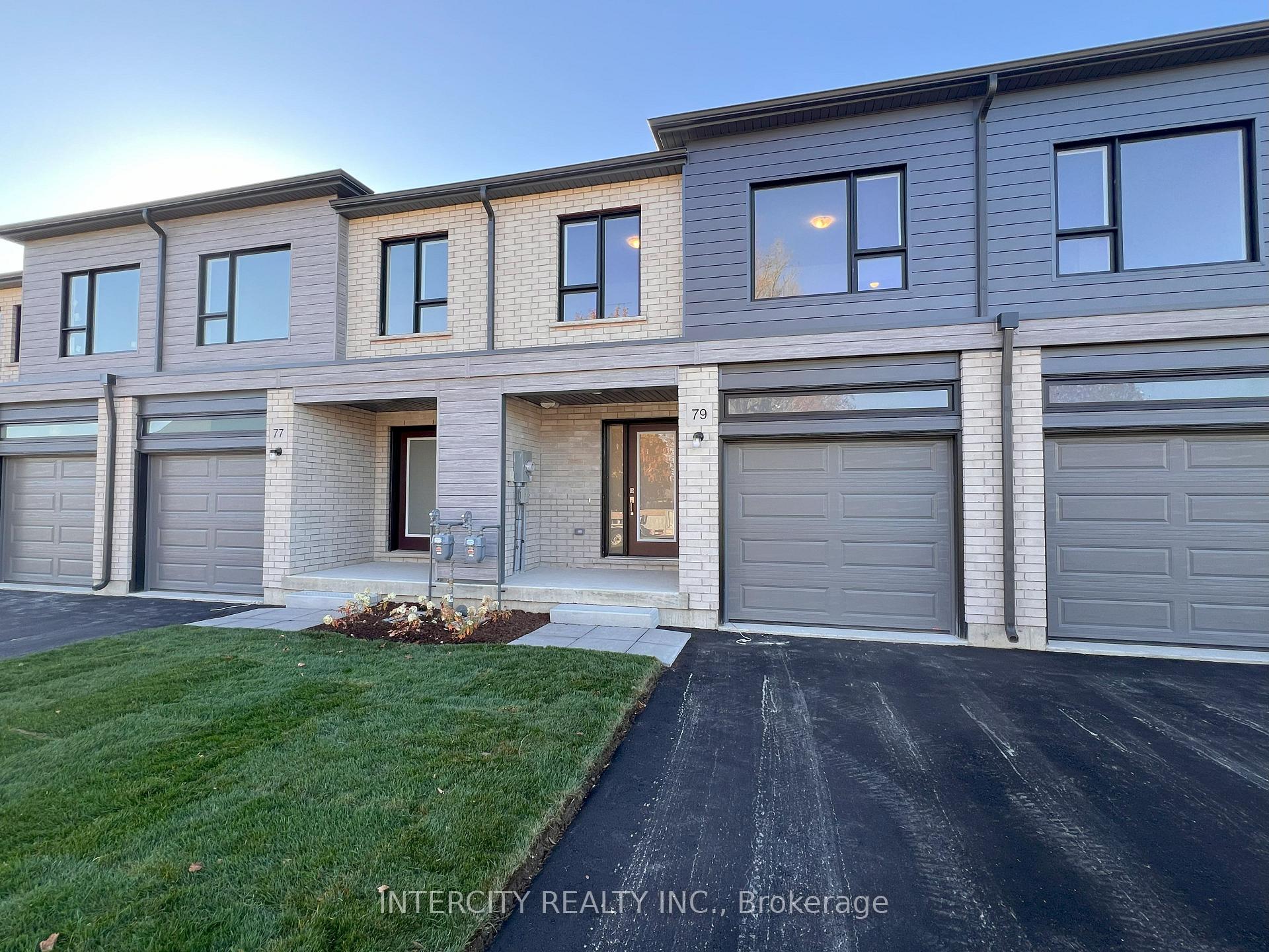 Front of 79 Queensbrook Crescent