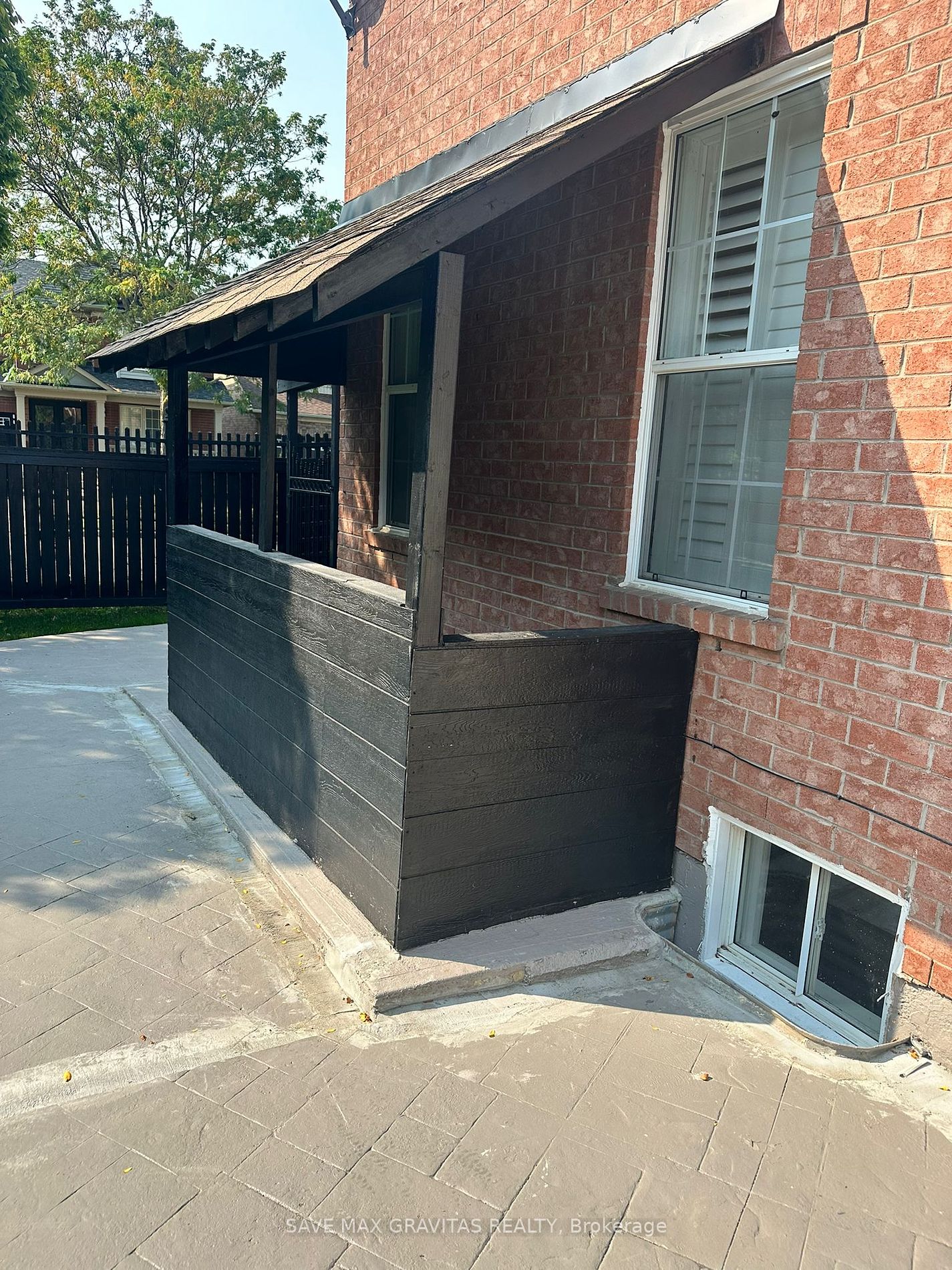 Photo 1 of Unit BSMT, 2 Gerrard Drive, Brampton, Vales of Castlemore — HOMEH