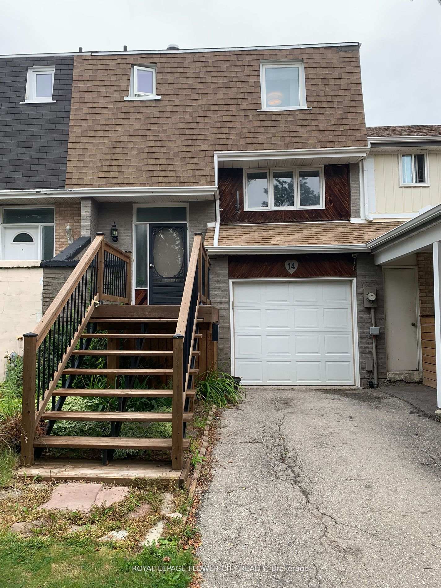 Photo 1 of 14 Astorville Square, Brampton, Fletcher's West — HOMEH