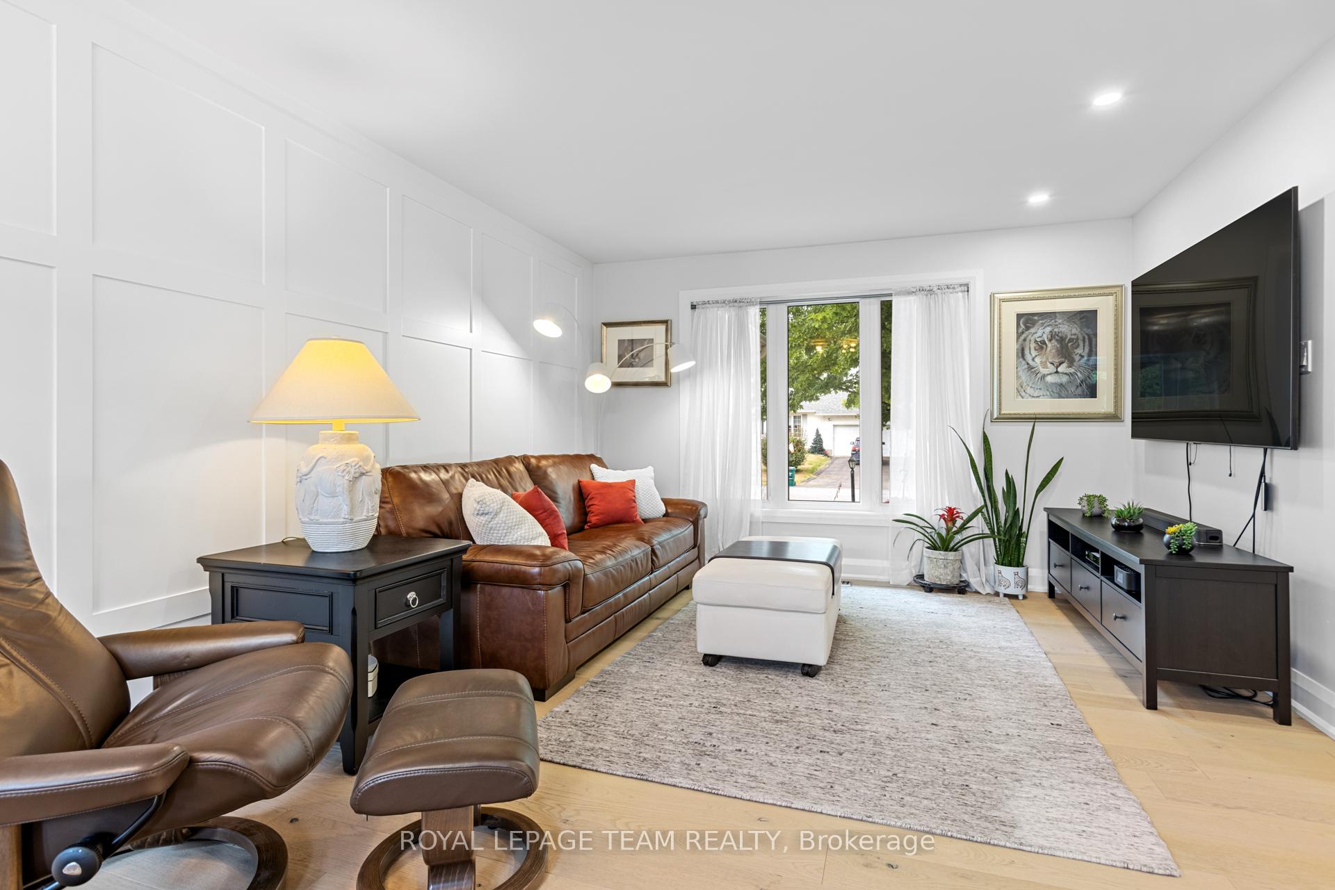 Photo 5 of 2248 Wallingford Way, Ottawa, North Gower — HOMEH