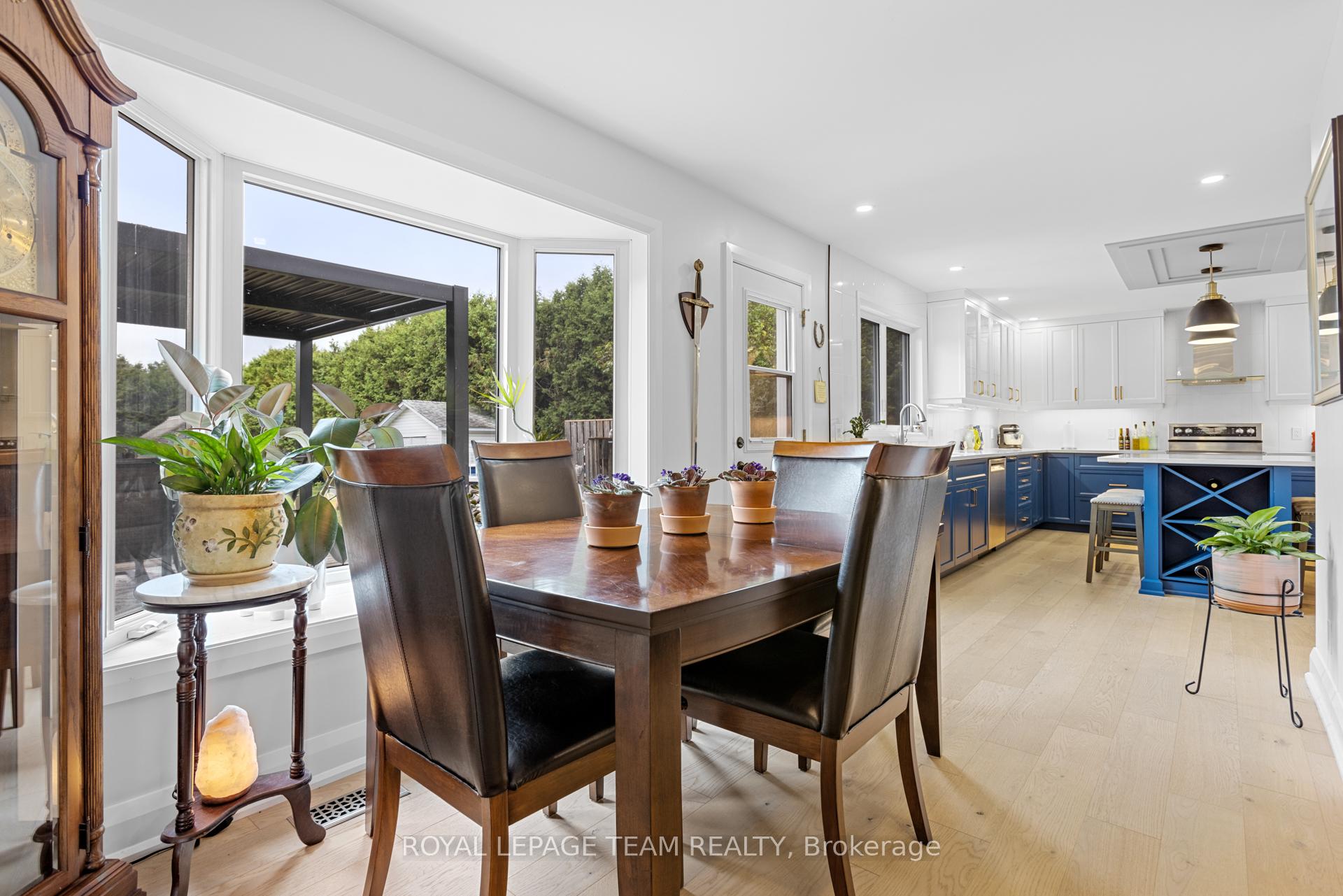 Photo 7 of 2248 Wallingford Way, Ottawa, North Gower — HOMEH