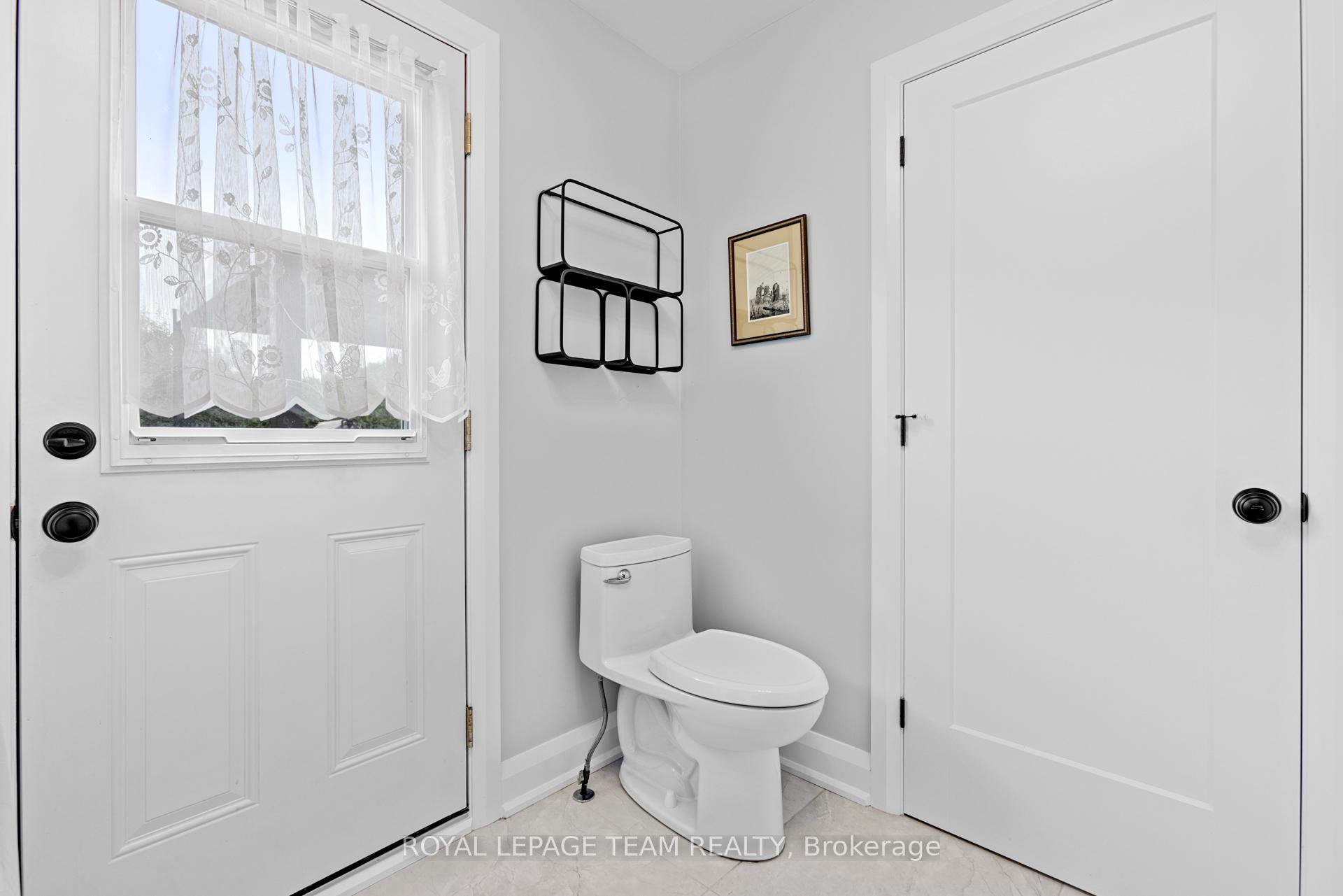 Photo 16 of 2248 Wallingford Way, Ottawa, North Gower — HOMEH