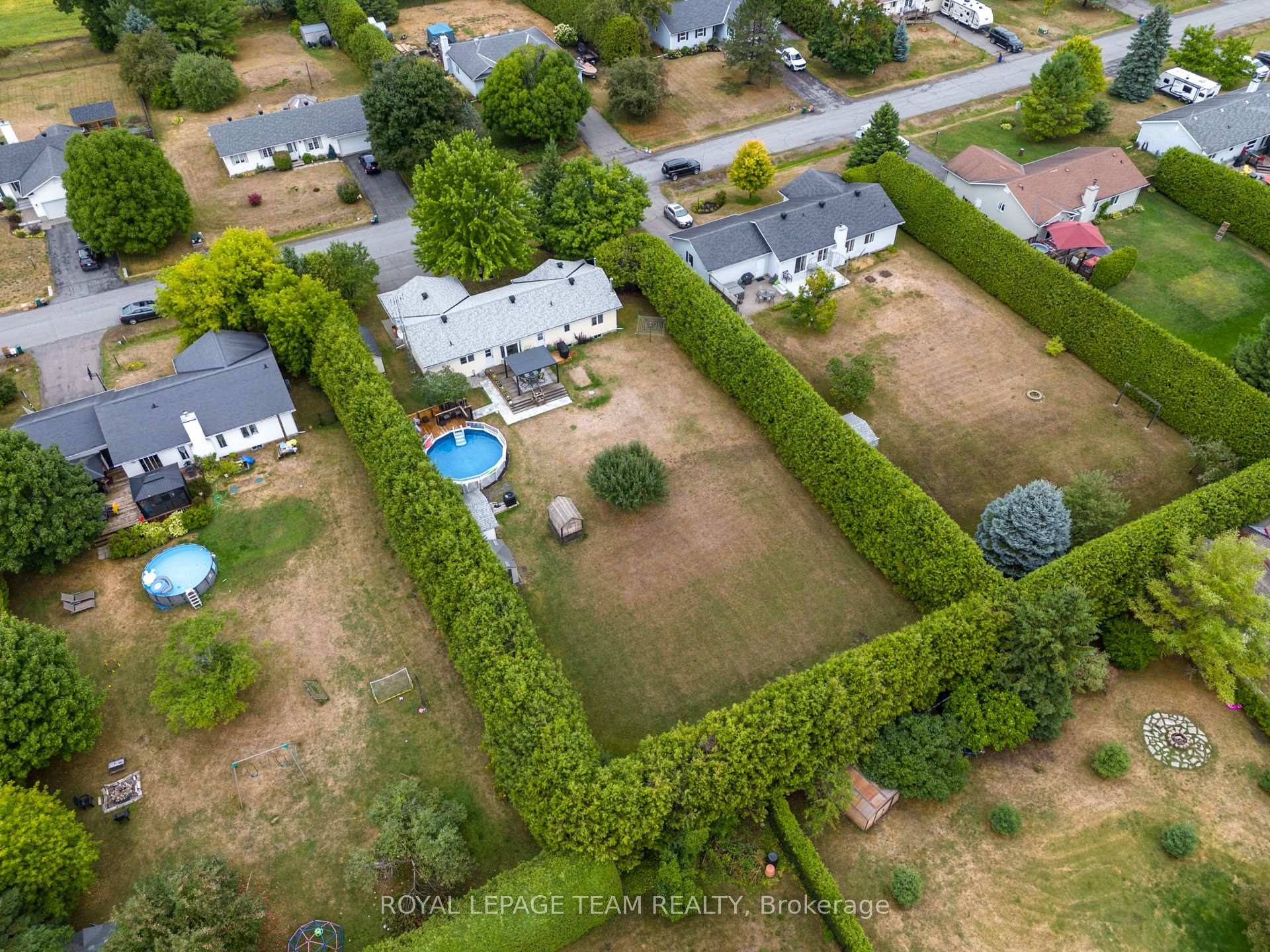 Photo 39 of 2248 Wallingford Way, Ottawa, North Gower — HOMEH