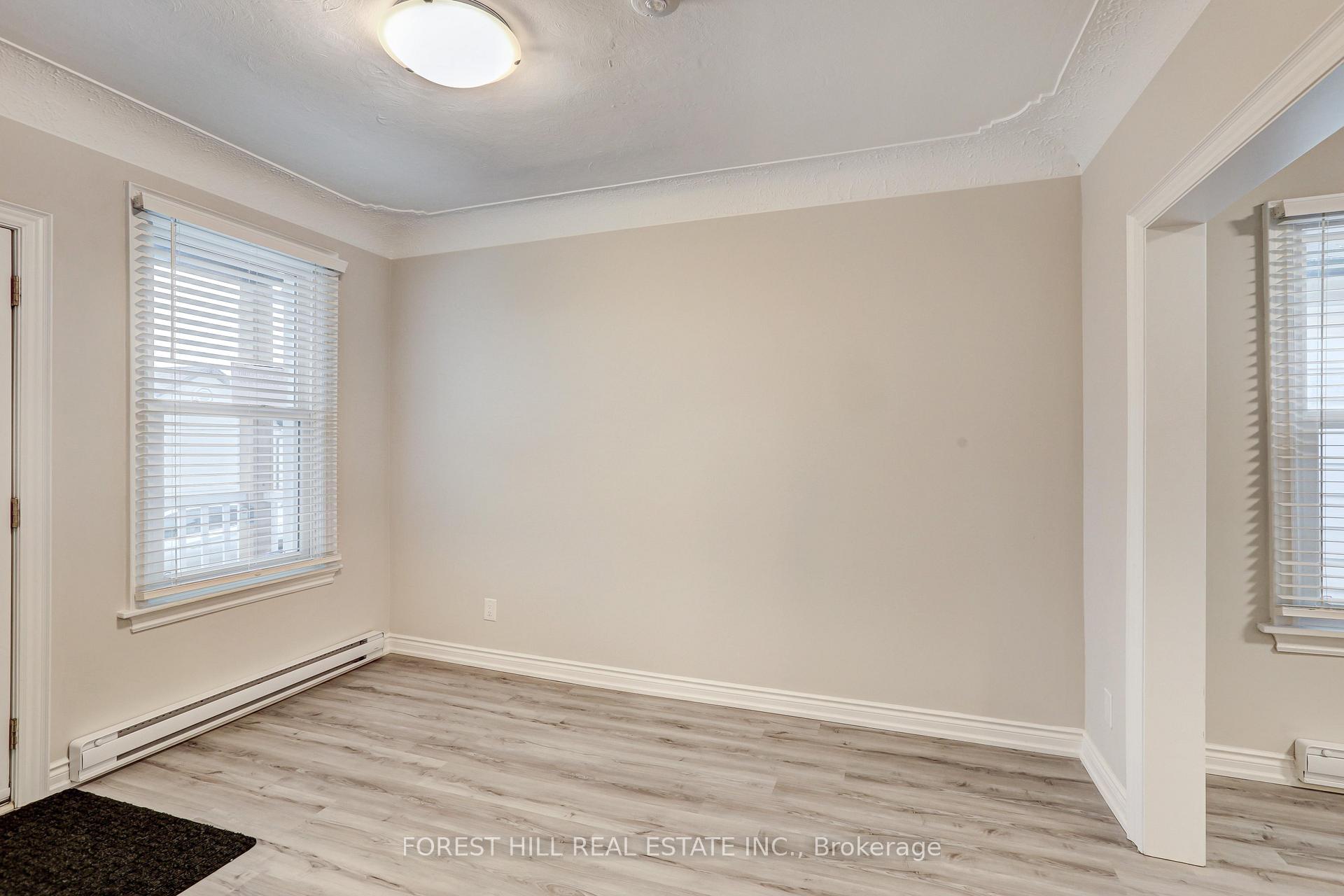 Photo 3 of Unit 1, 203 Weir Street N, Hamilton, Homeside — HOMEH