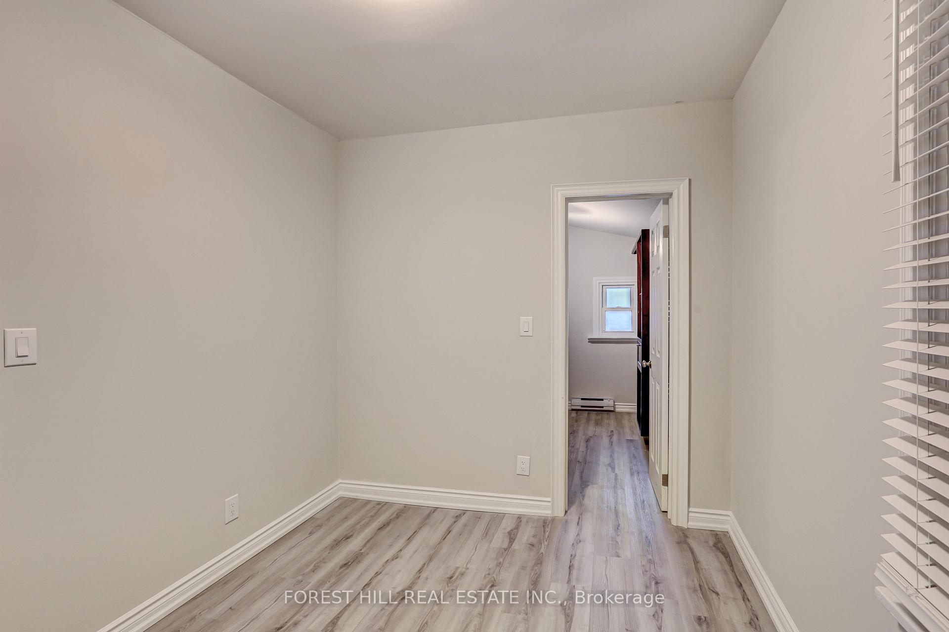 Photo 17 of Unit 1, 203 Weir Street N, Hamilton, Homeside — HOMEH