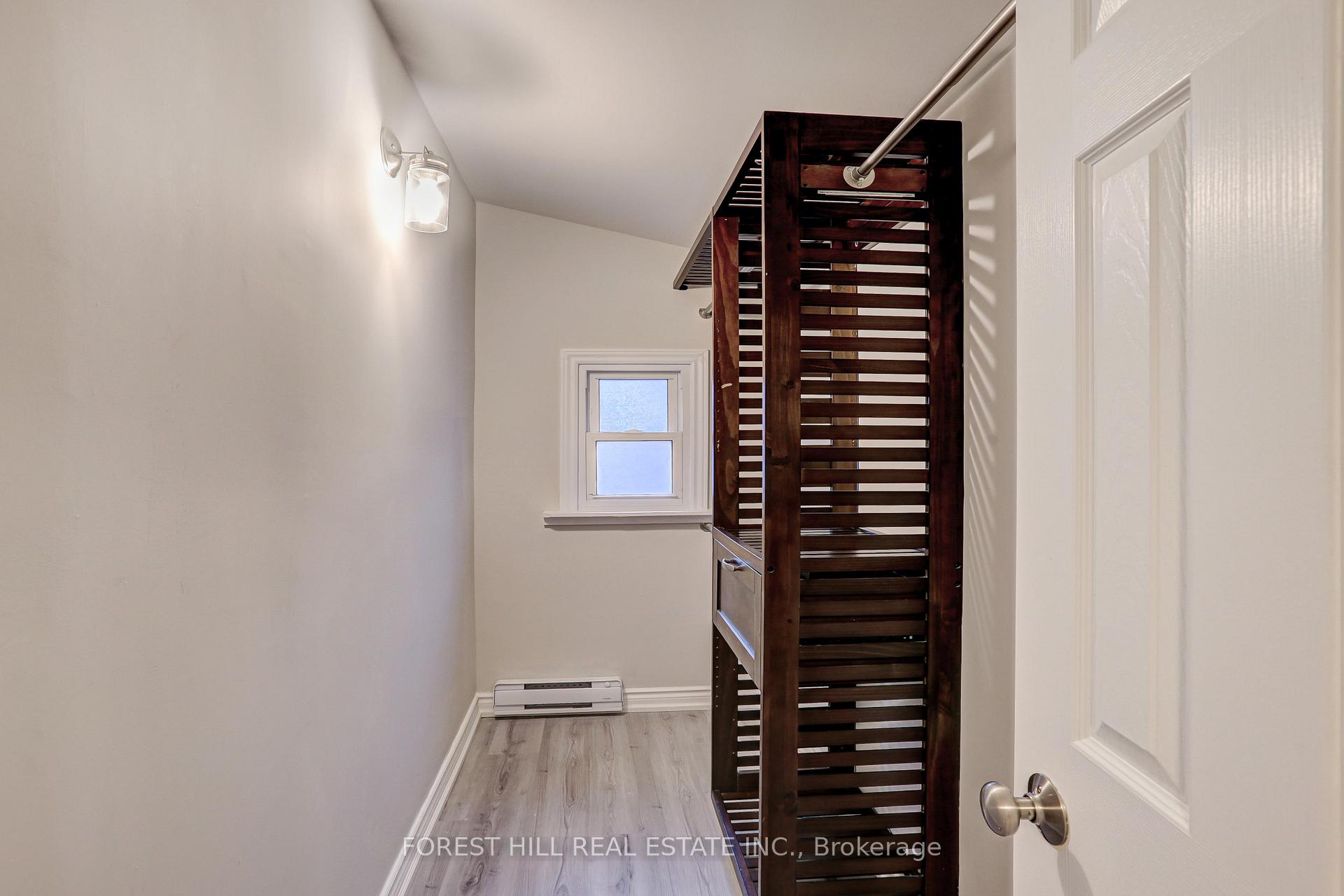 Photo 18 of Unit 1, 203 Weir Street N, Hamilton, Homeside — HOMEH