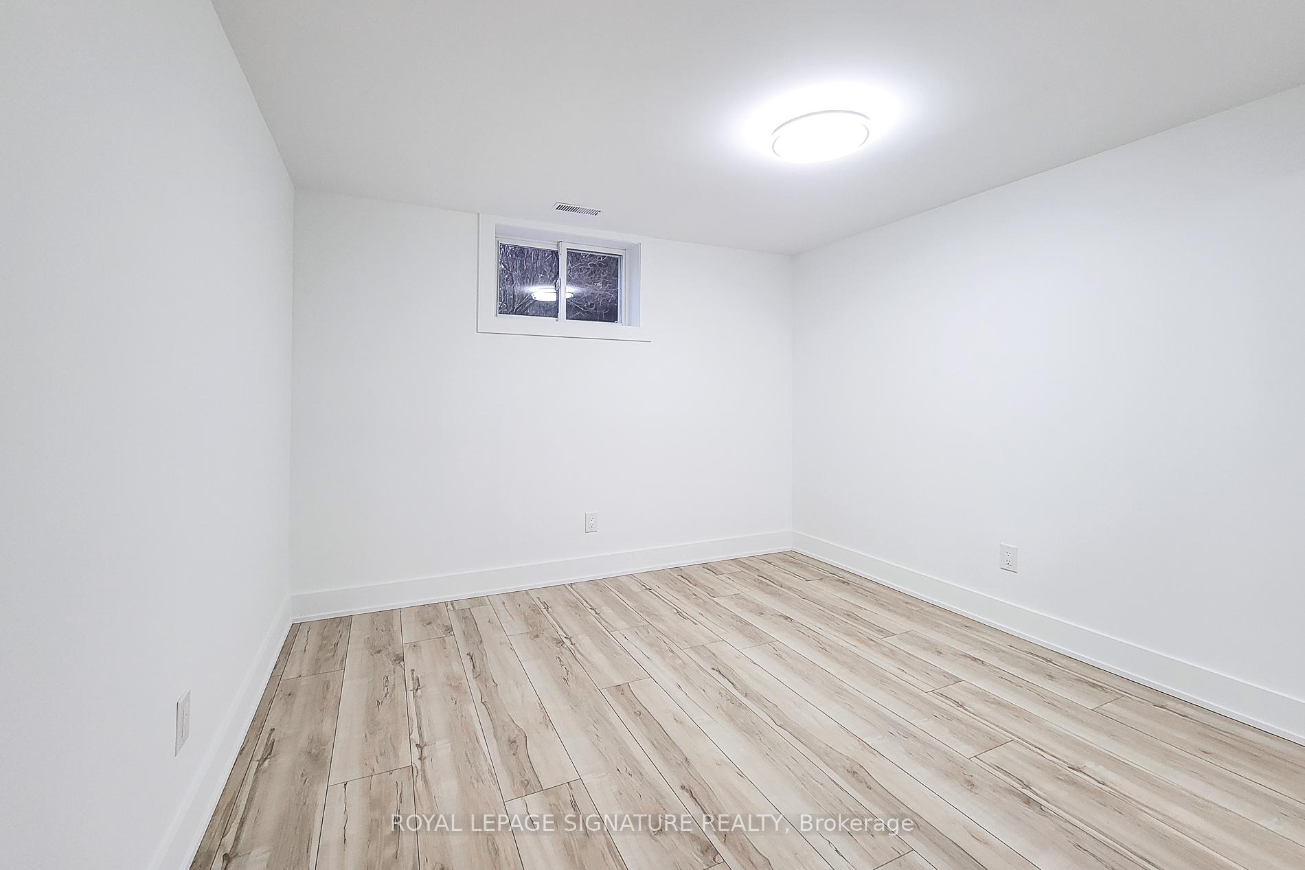 Photo 23 of 73 Laurier Avenue, Hamilton, Buchanan — HOMEH