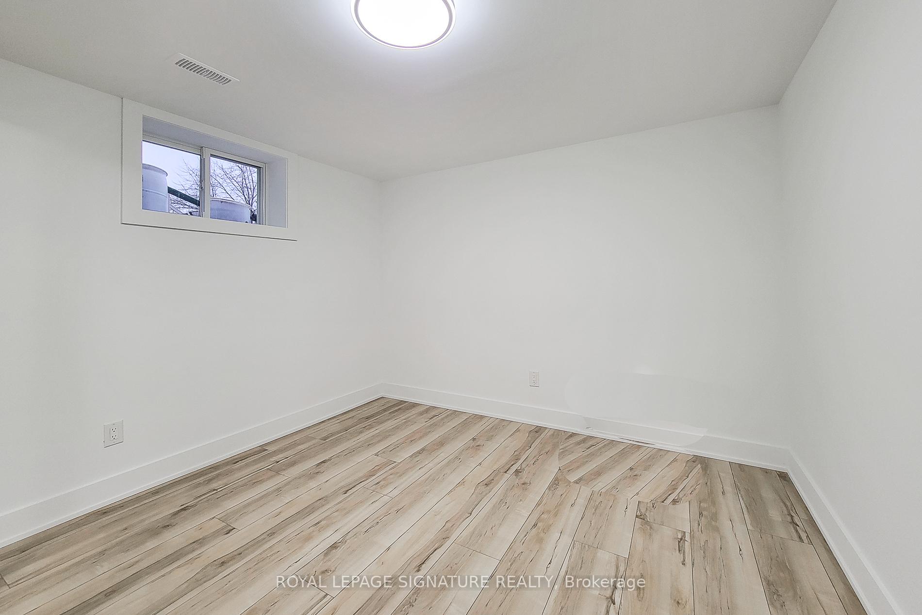 Photo 19 of 73 Laurier Avenue, Hamilton, Buchanan — HOMEH