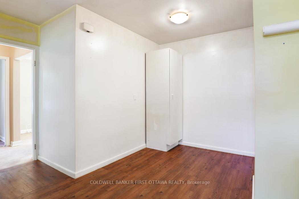 Photo 16 of 2133 Westbourne Avenue, Ottawa, McKellar Heights/Glabar Park — HOMEH