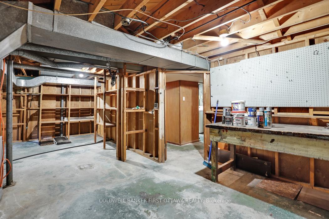 Photo 26 of 2133 Westbourne Avenue, Ottawa, McKellar Heights/Glabar Park — HOMEH