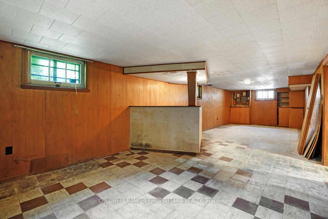 Photo 28 of 2133 Westbourne Avenue, Ottawa, McKellar Heights/Glabar Park — HOMEH