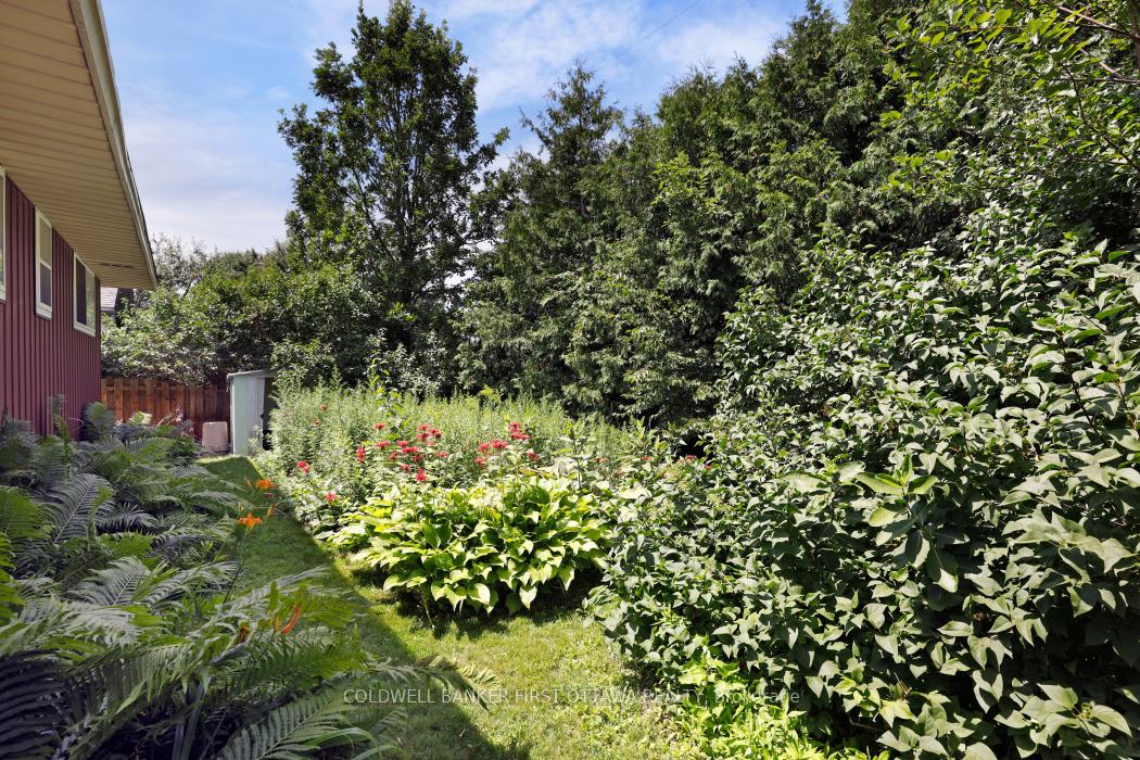 Photo 30 of 2133 Westbourne Avenue, Ottawa, McKellar Heights/Glabar Park — HOMEH