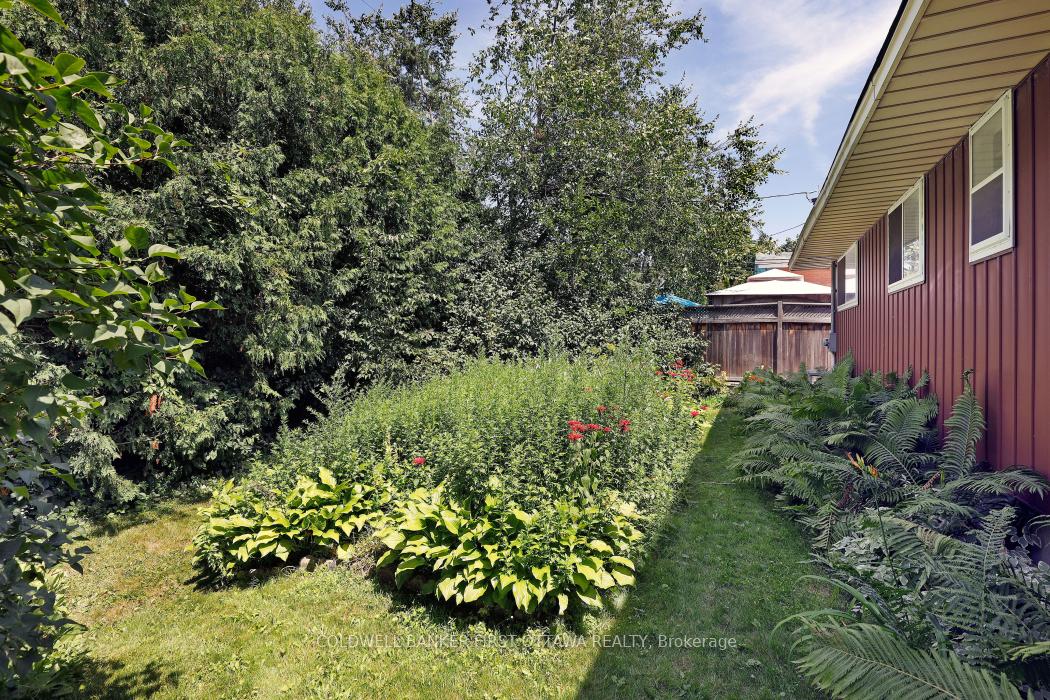 Photo 31 of 2133 Westbourne Avenue, Ottawa, McKellar Heights/Glabar Park — HOMEH