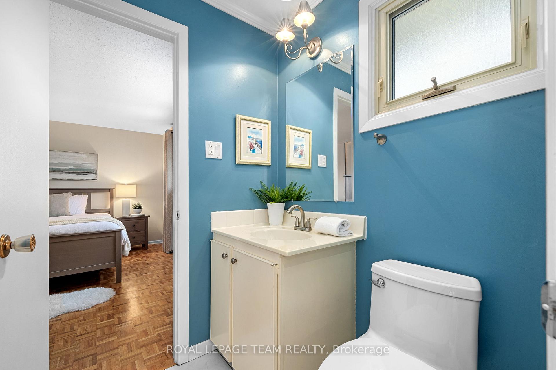 Photo 24 of 125 David Drive, Ottawa, Meadowlands/St. Claire Gardens — HOMEH