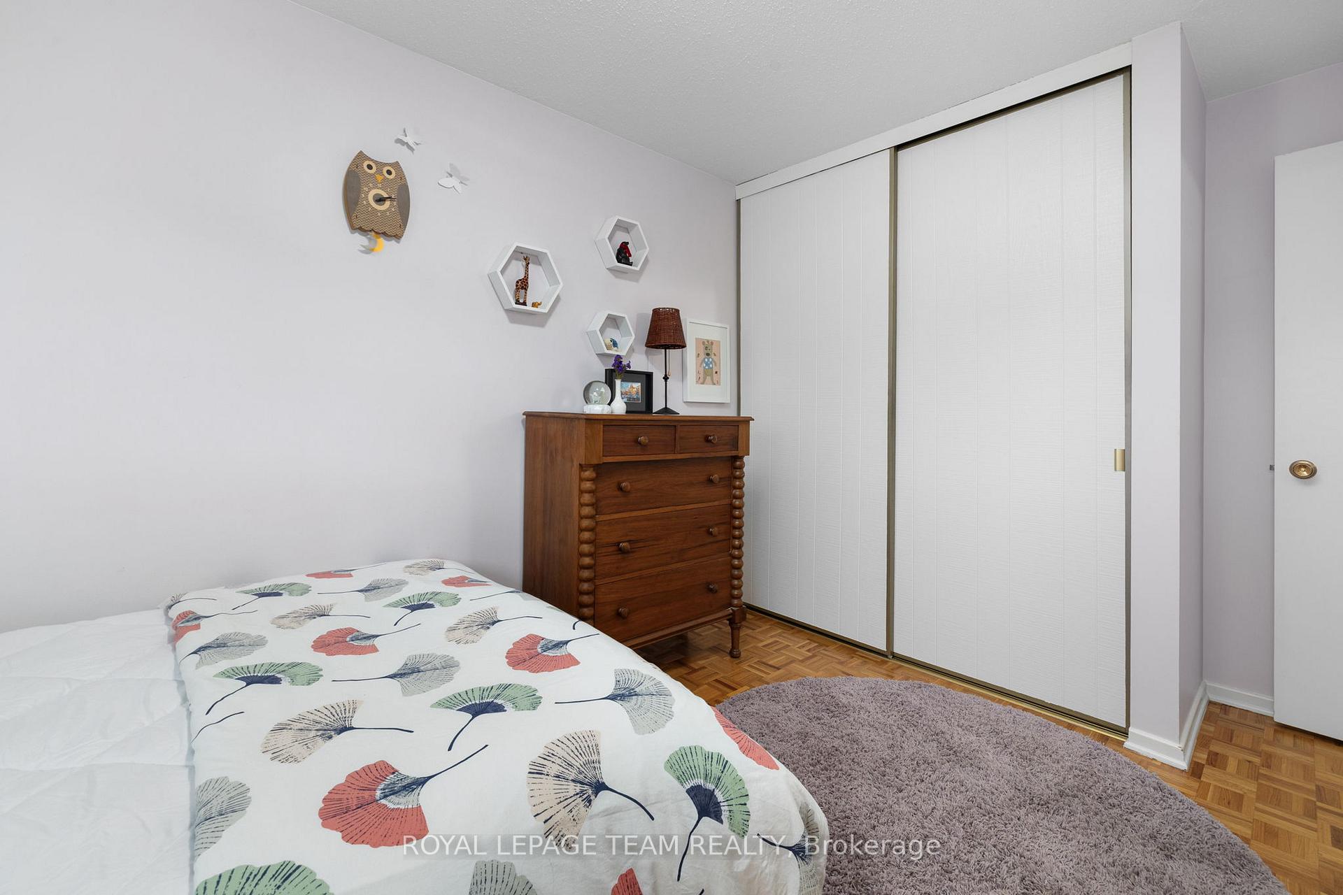 Photo 29 of 125 David Drive, Ottawa, Meadowlands/St. Claire Gardens — HOMEH