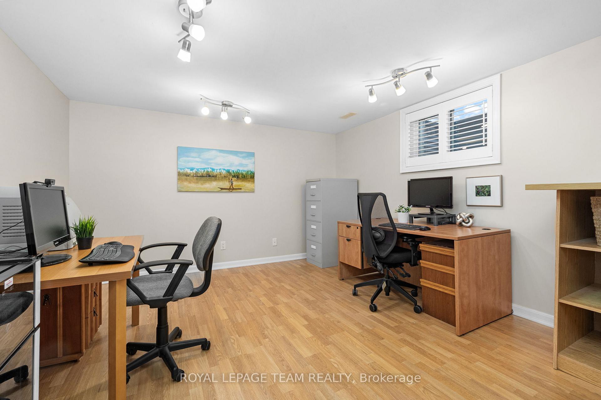 Photo 40 of 125 David Drive, Ottawa, Meadowlands/St. Claire Gardens — HOMEH