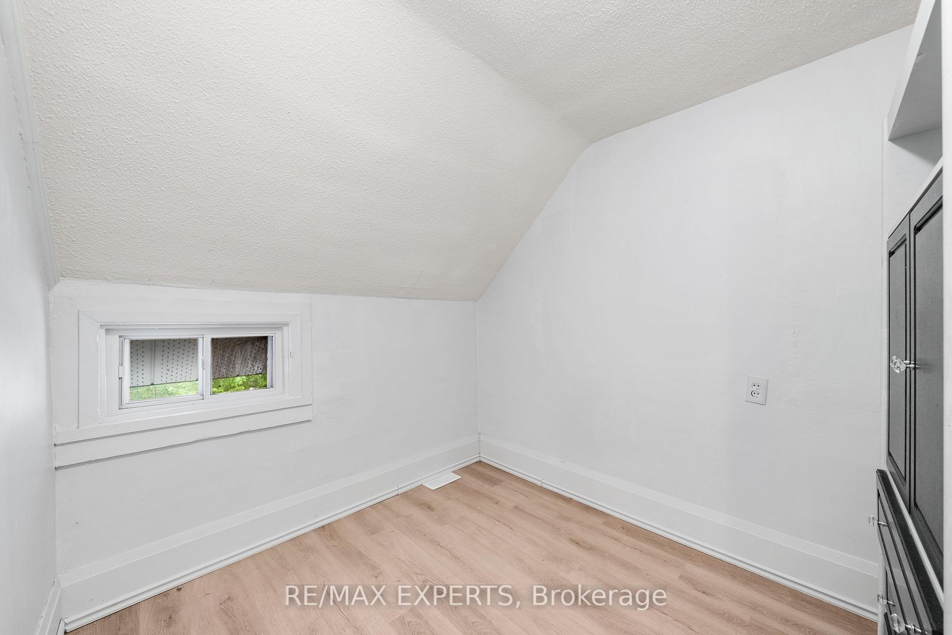 Photo 10 of 58 Tiffin Street, Barrie, Allandale Centre — HOMEH