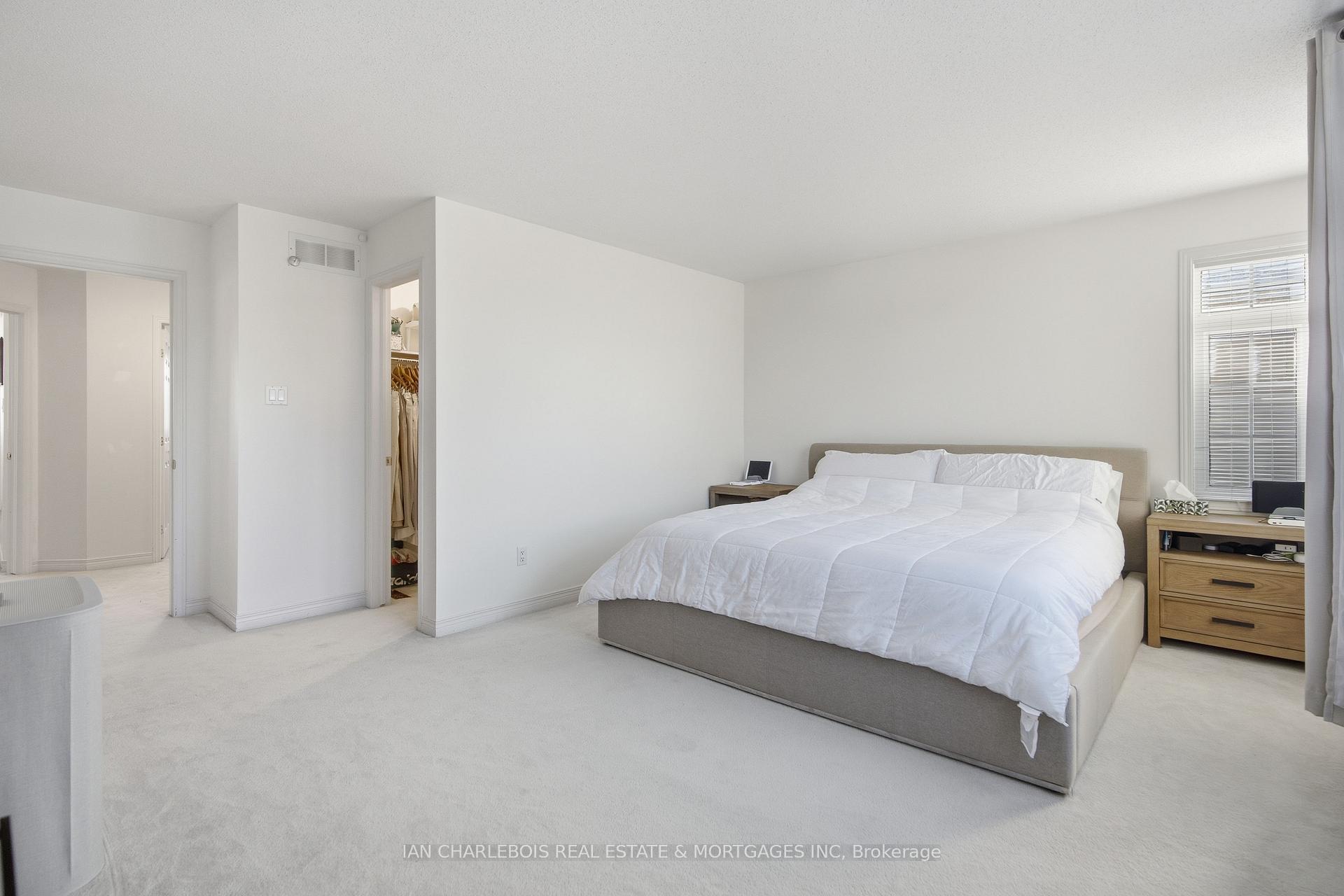Photo 20 of 42 Bellingham Place, Ottawa, Hunt Club Park/Greenboro — HOMEH