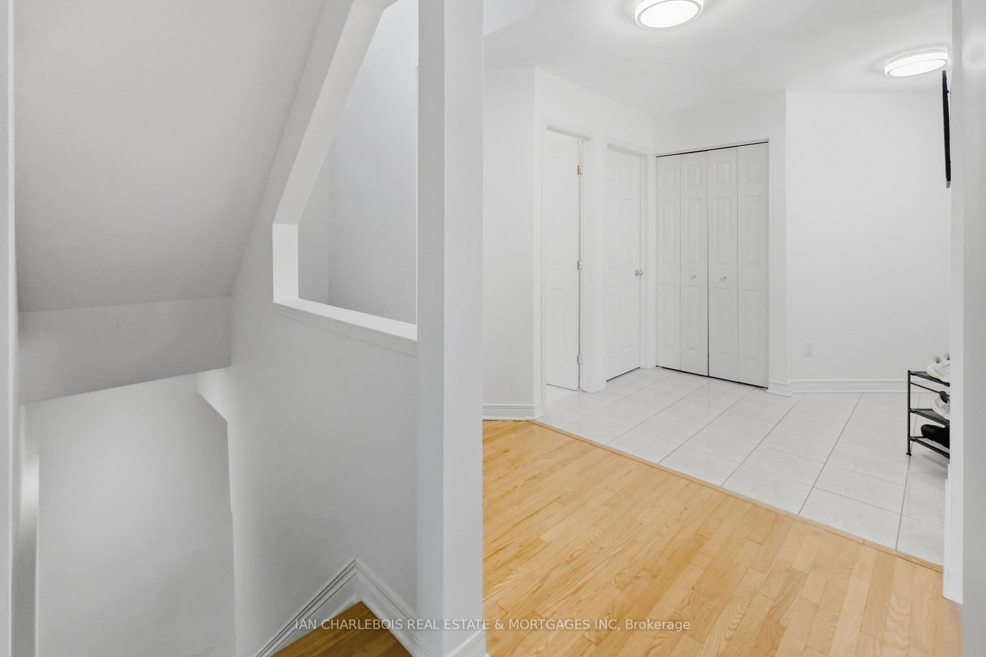 Photo 26 of 42 Bellingham Place, Ottawa, Hunt Club Park/Greenboro — HOMEH