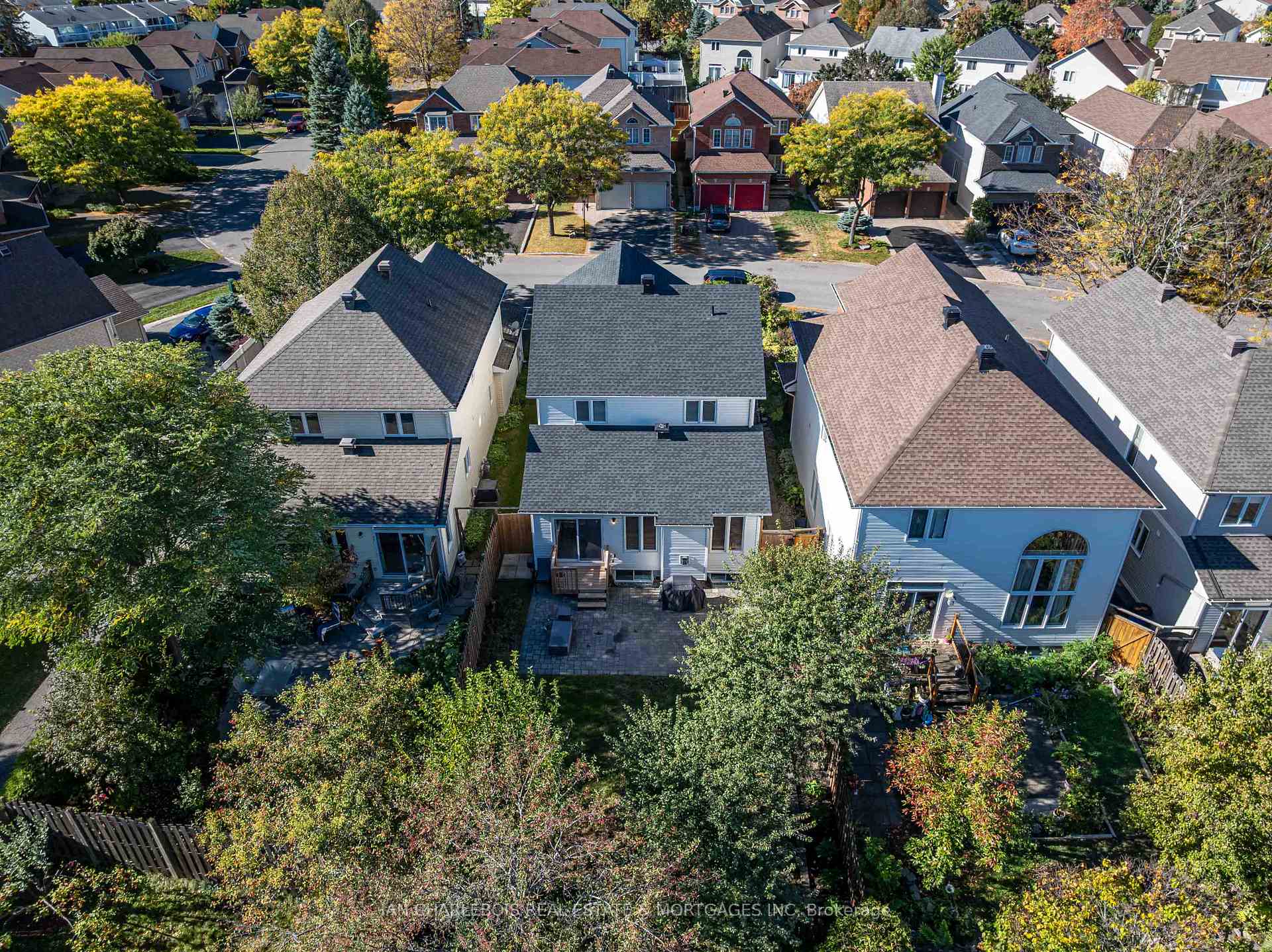Photo 39 of 42 Bellingham Place, Ottawa, Hunt Club Park/Greenboro — HOMEH