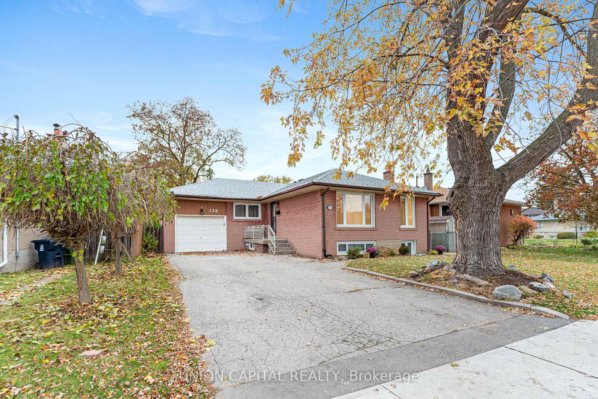 Front of Unit Bsmt, 130 Thistle Down Boulevard