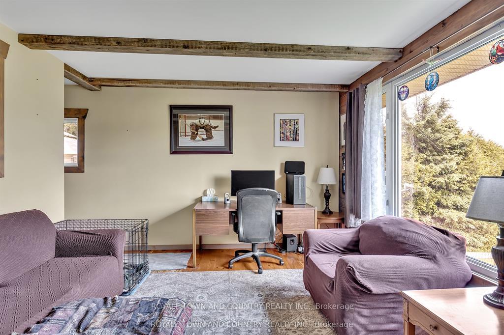 Photo 6 of 1042 Tweed Drive, Highlands East, Glamorgan — HOMEH