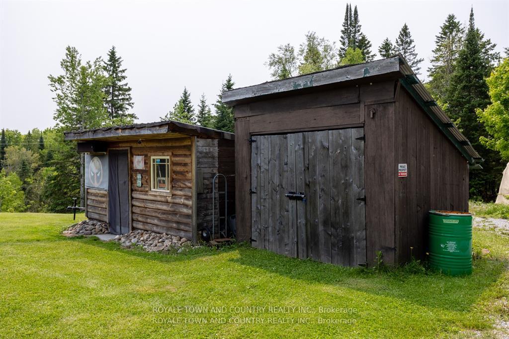Photo 33 of 1042 Tweed Drive, Highlands East, Glamorgan — HOMEH