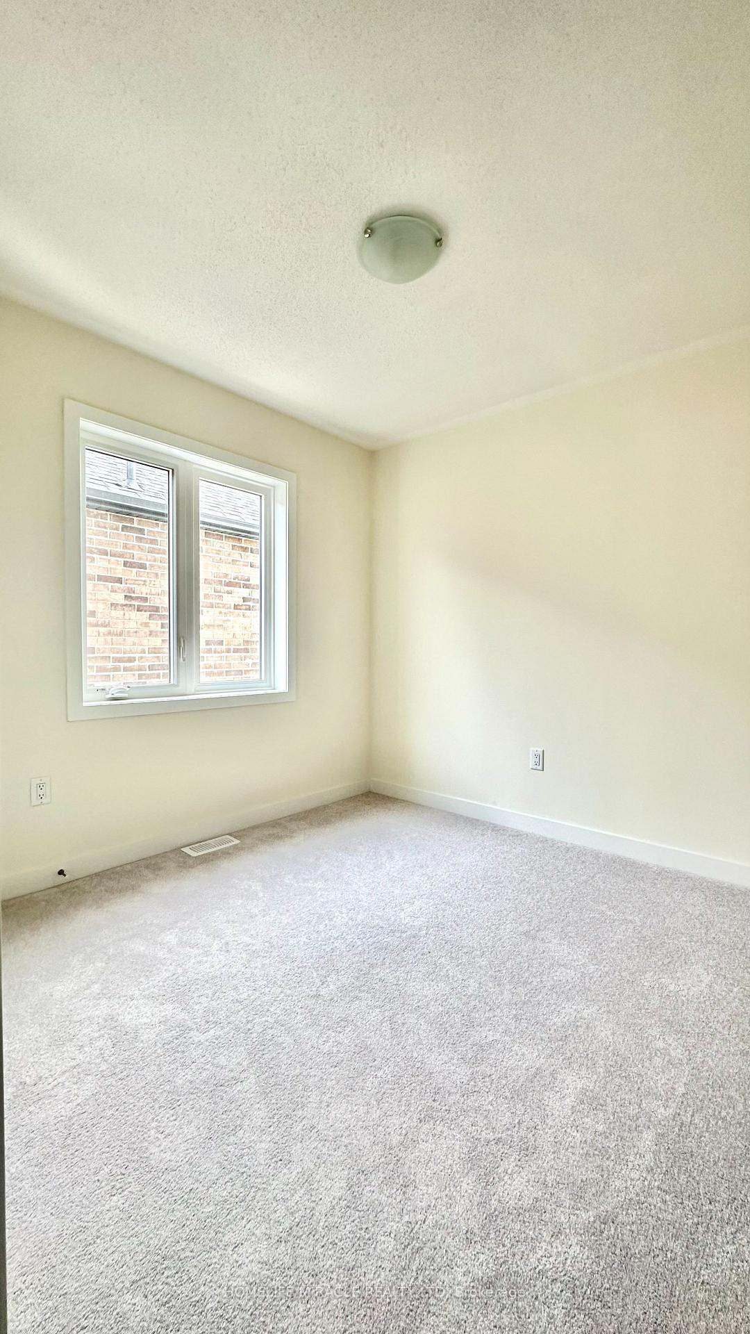 Photo 2 of 1199 Rexton Drive, Oshawa, Kedron — HOMEH