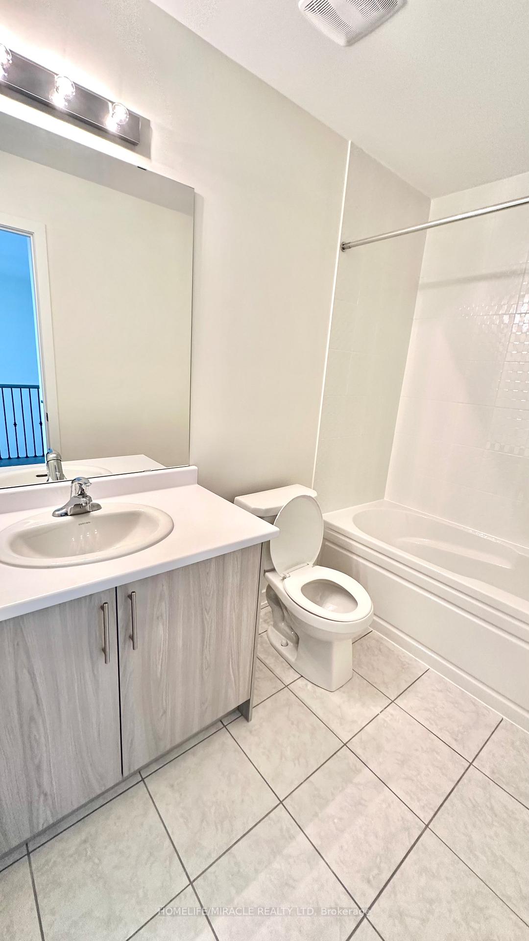 Photo 10 of 1199 Rexton Drive, Oshawa, Kedron — HOMEH