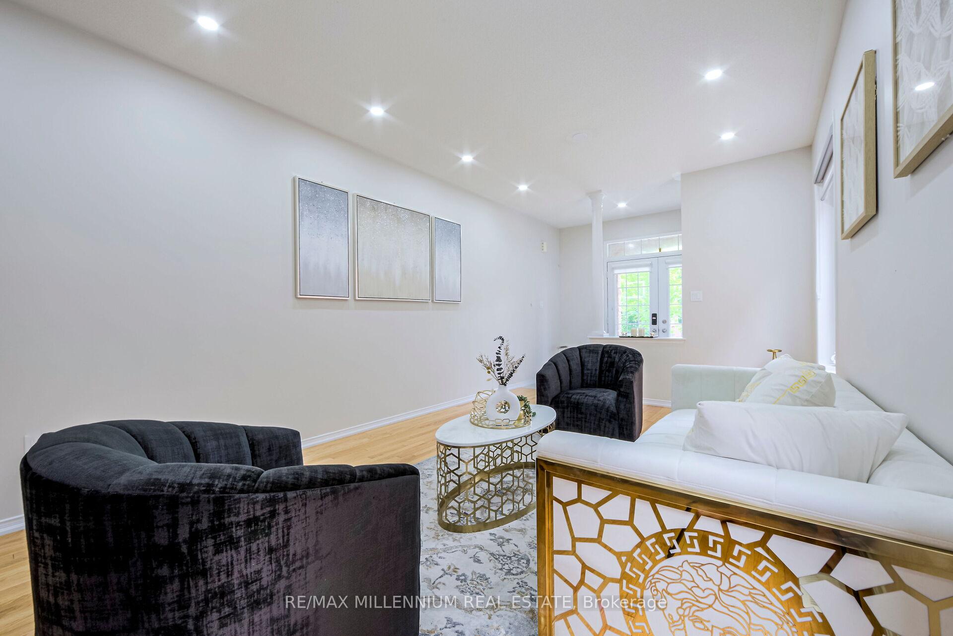 Photo 22 of 62 Loftsmoor Drive, Brampton, Sandringham-Wellington — HOMEH