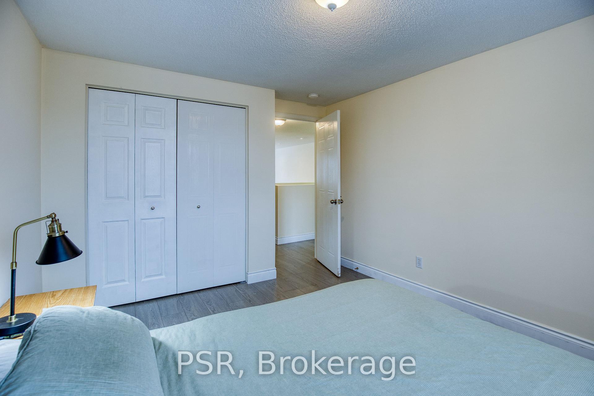 Photo 26 of 717 Paris Boulevard, Waterloo — HOMEH