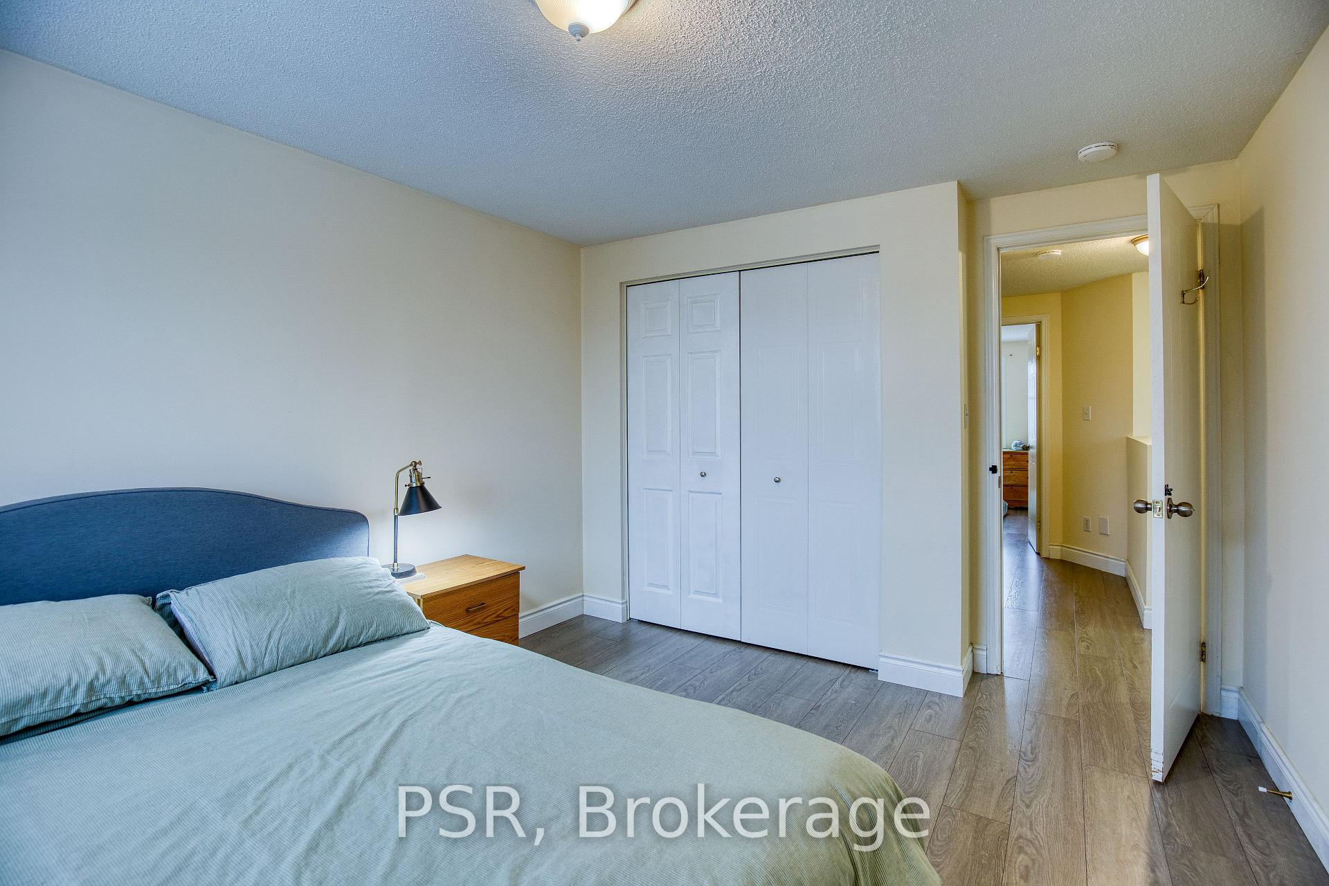 Photo 23 of 717 Paris Boulevard, Waterloo — HOMEH