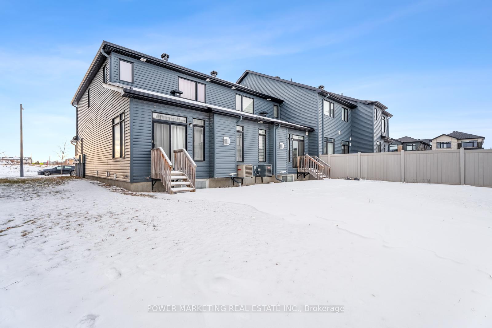 Photo 6 of 482 Trident Mews, Ottawa, Leitrim — HOMEH