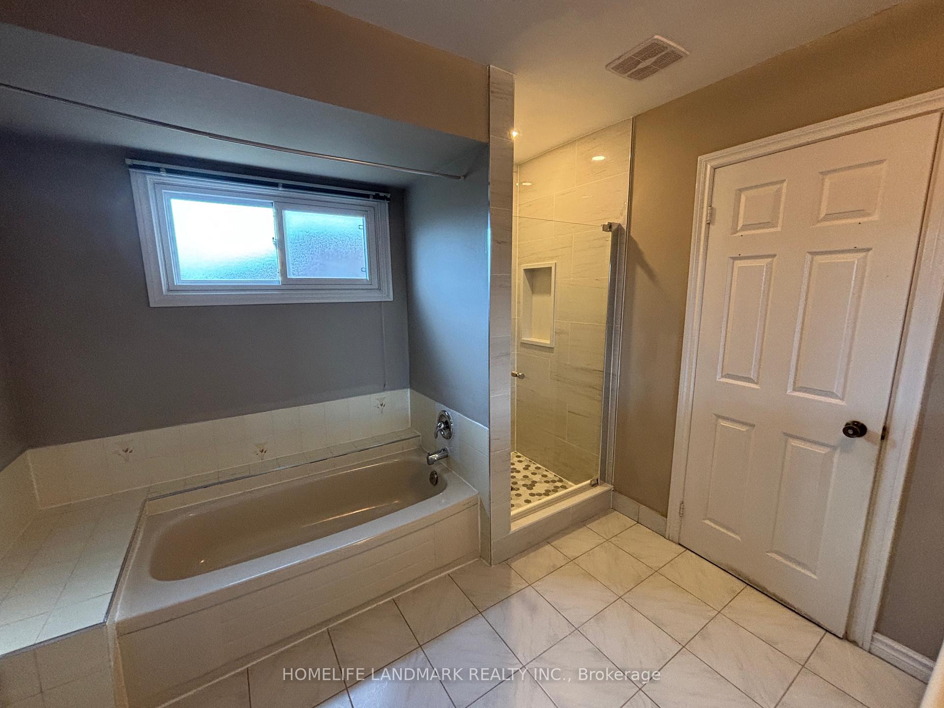 Photo 30 of 7 Brooklyn Crescent, Markham, Markville — HOMEH