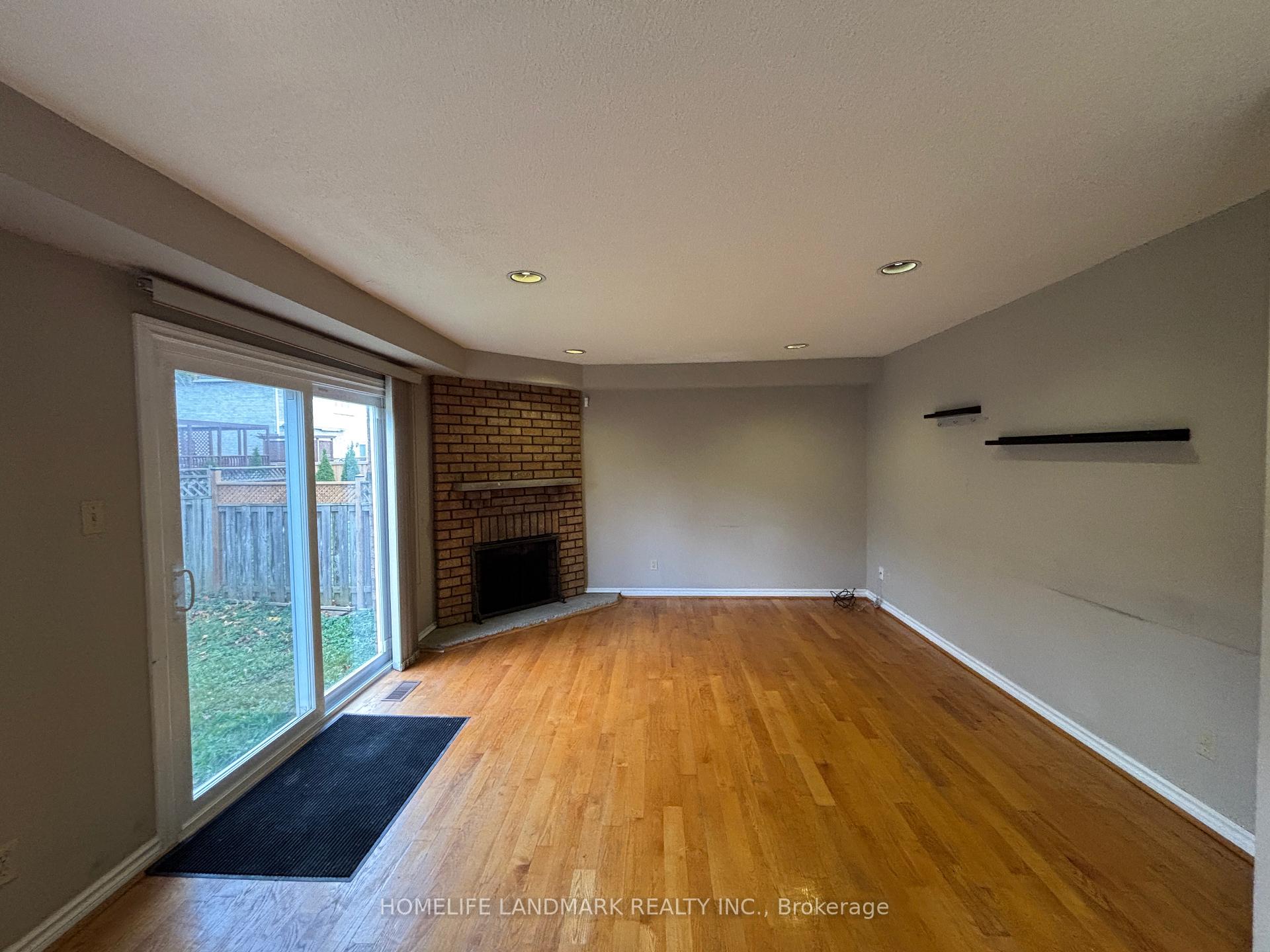Photo 27 of 7 Brooklyn Crescent, Markham, Markville — HOMEH