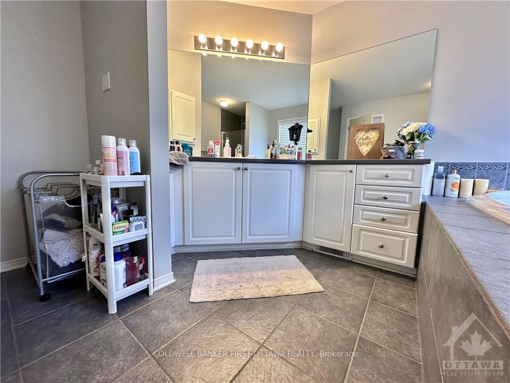 Photo 23 of 103 Columbia Avenue, Ottawa, Hunt Club — HOMEH