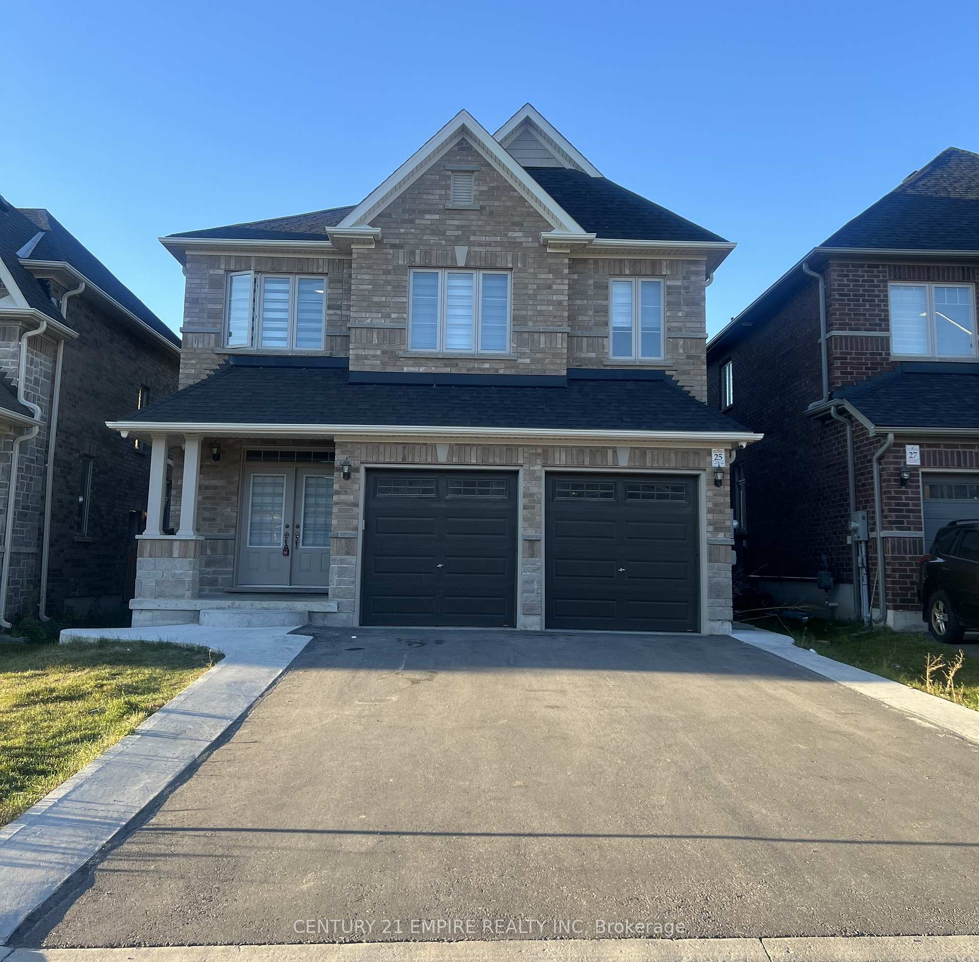 Front of Unit BSMT, 21 Copperhill Heights