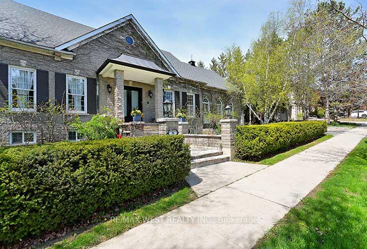 Photo 1 of 5 Humberview Drive E, Vaughan, Islington Woods — HOMEH