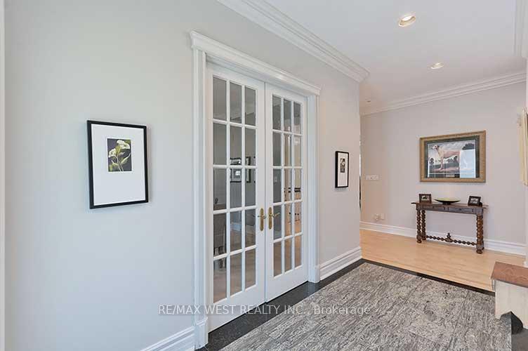 Photo 19 of 5 Humberview Drive E, Vaughan, Islington Woods — HOMEH