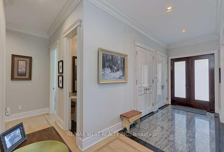 Photo 5 of 5 Humberview Drive E, Vaughan, Islington Woods — HOMEH