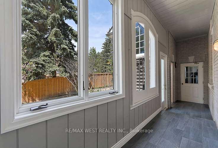 Photo 37 of 5 Humberview Drive E, Vaughan, Islington Woods — HOMEH
