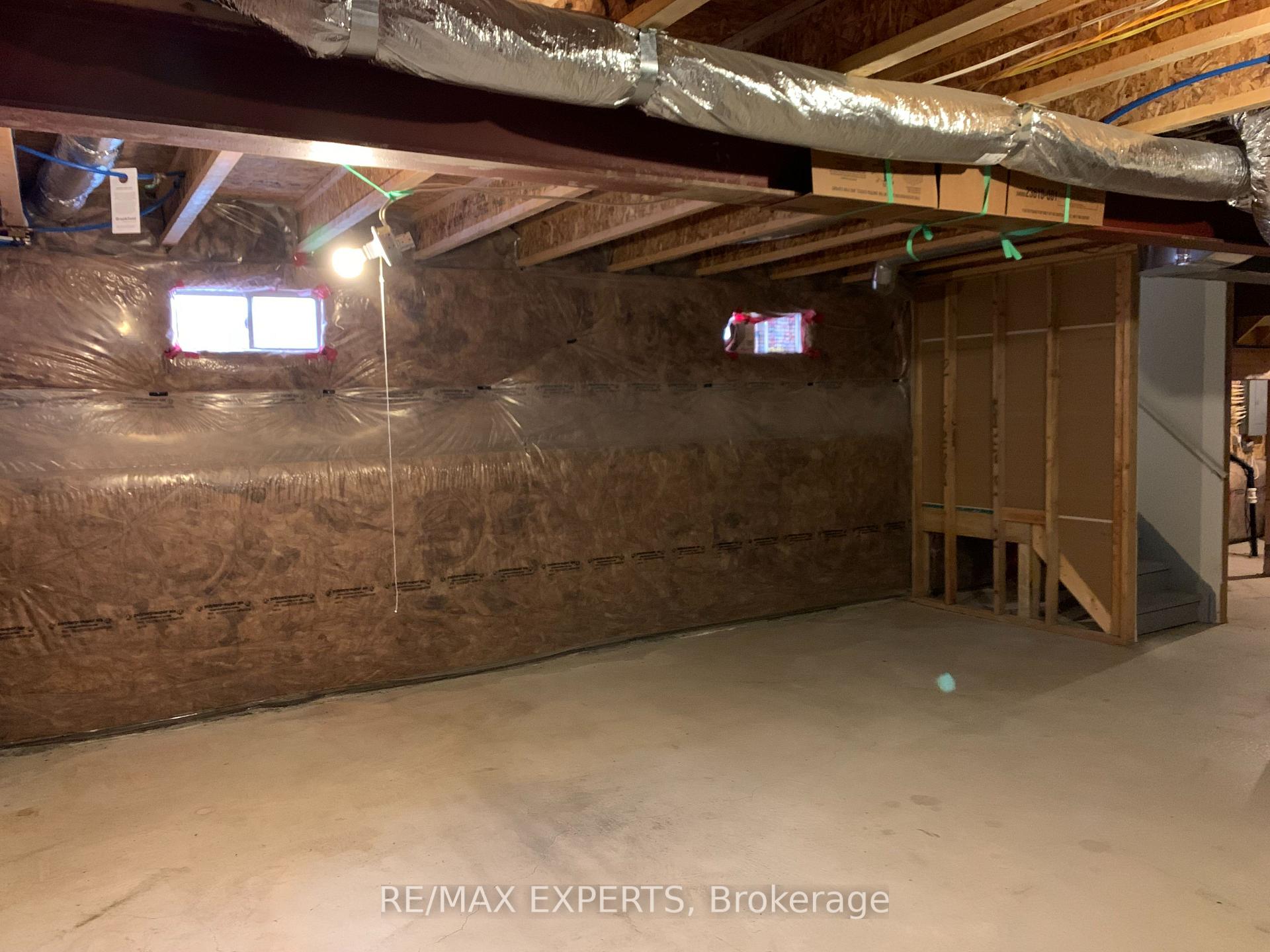 Photo 16 of 41 Maccabe Lane, New Tecumseth, Tottenham — HOMEH