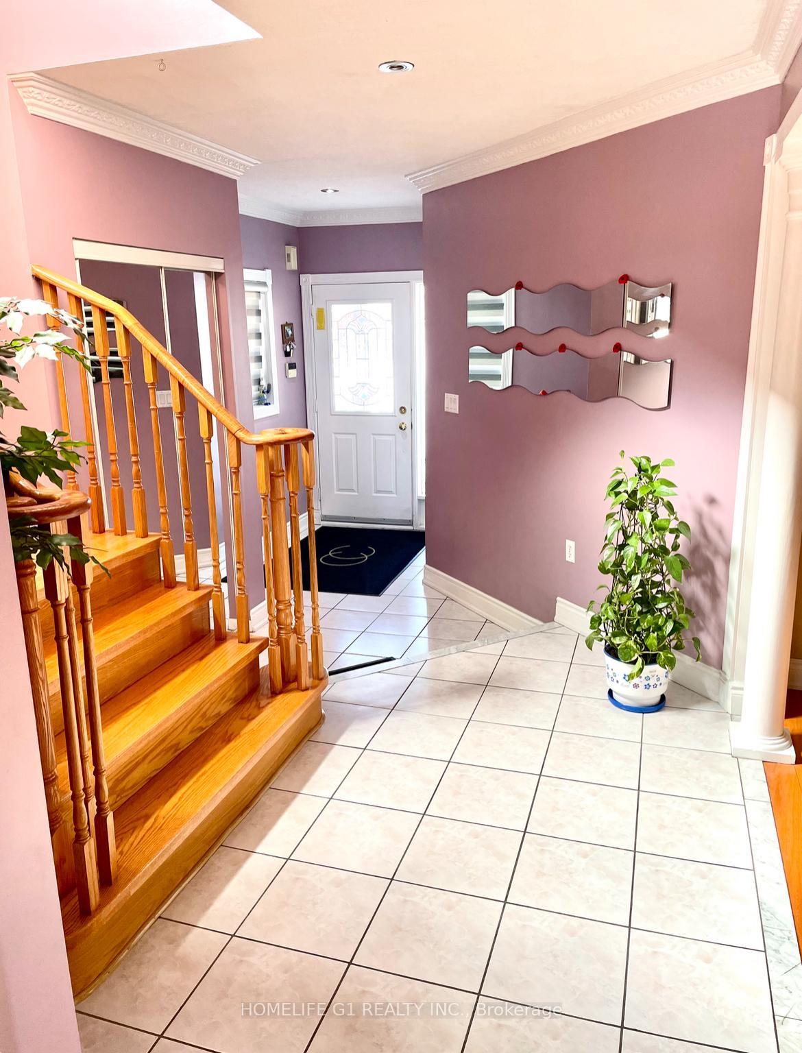 Photo 7 of 25 Olympia Crescent, Brampton, Fletcher's Meadow — HOMEH
