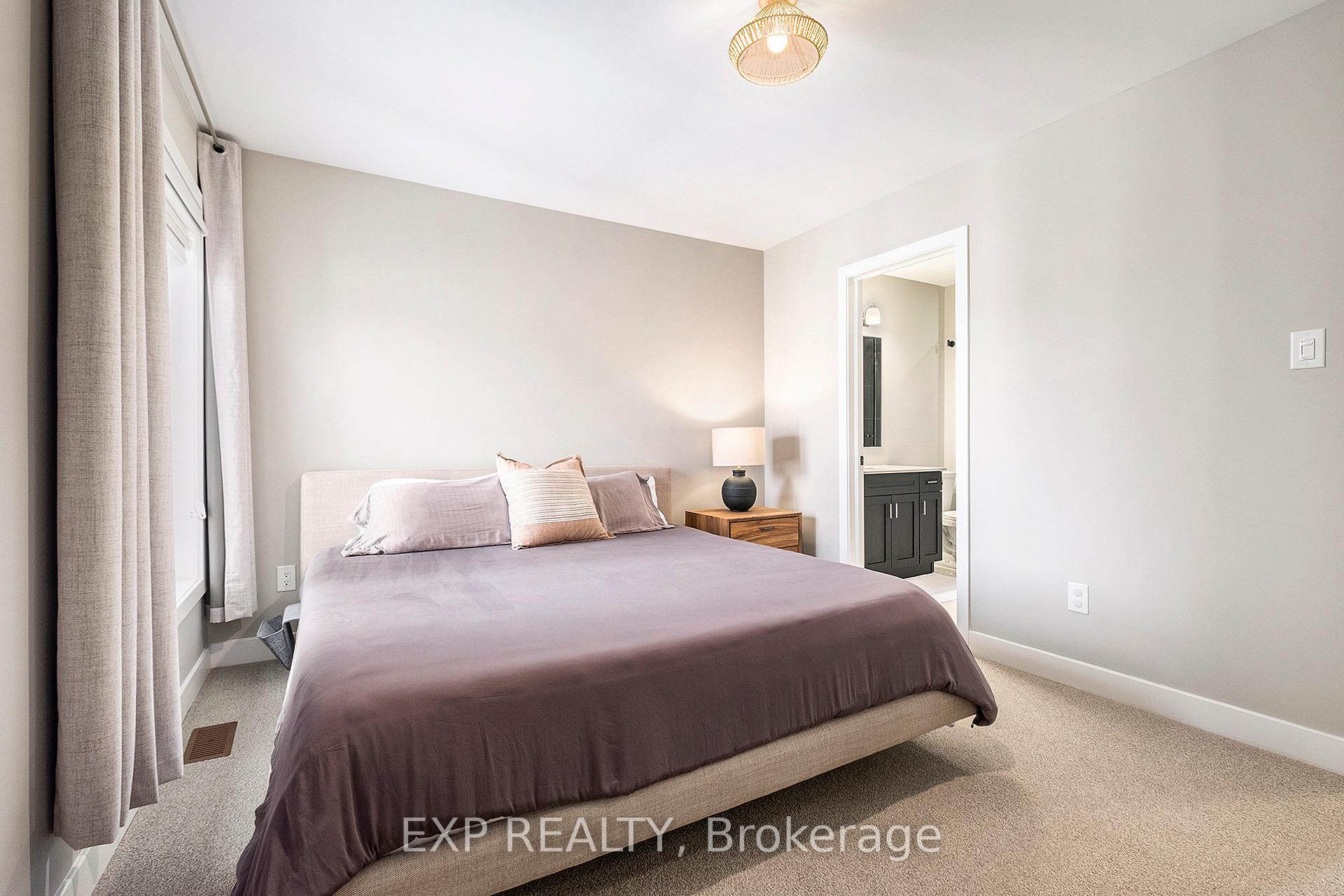 Photo 20 of 318 Wabasso Lane N, Ottawa, Leitrim — HOMEH