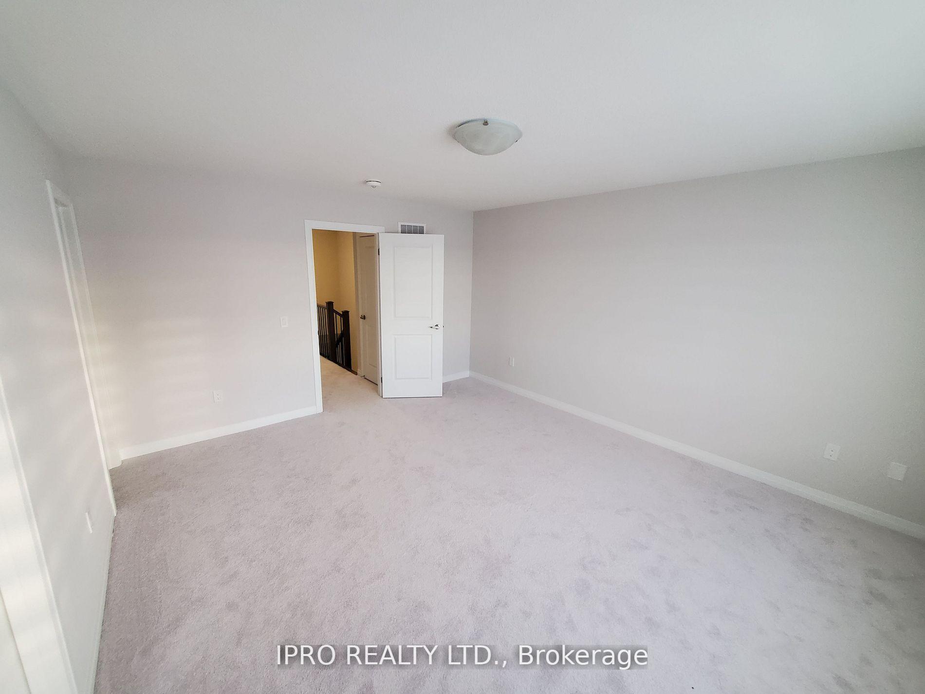 Photo 17 of 112 Yale Drive, Hamilton, Mount Hope — HOMEH