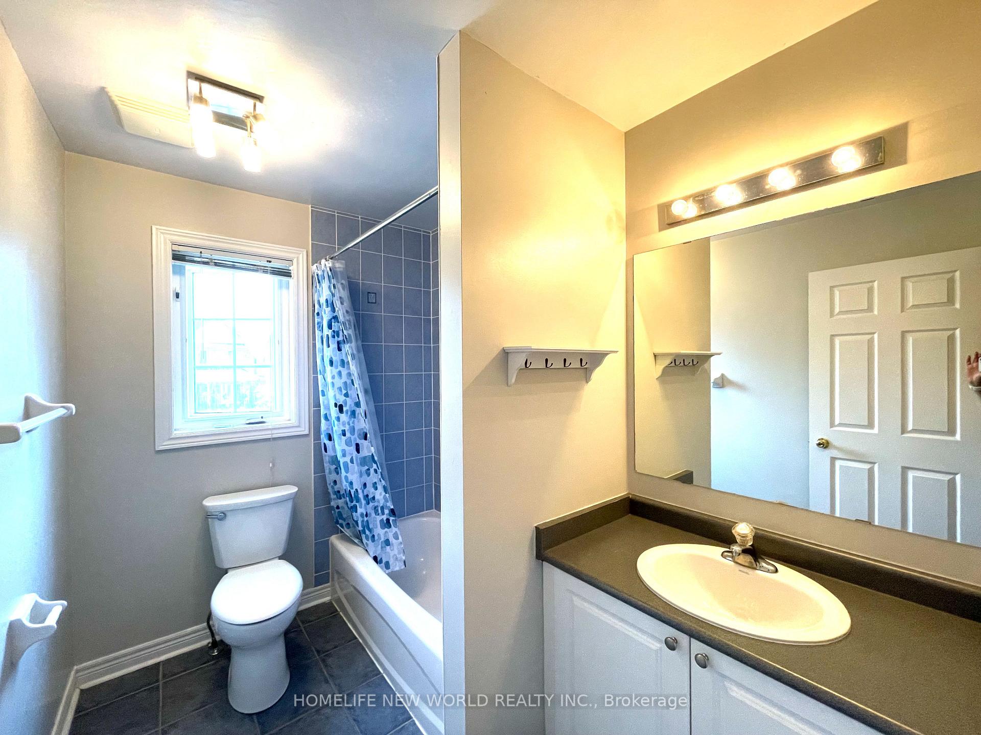 Photo 15 of 98 Thrushwood Drive, Barrie, Holly — HOMEH