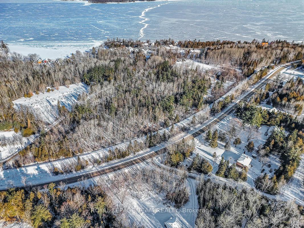 Photo 8 of Unit 6, 00 Mcneill Road, McNab/Braeside, Mcnab/Braeside Twps — HOMEH